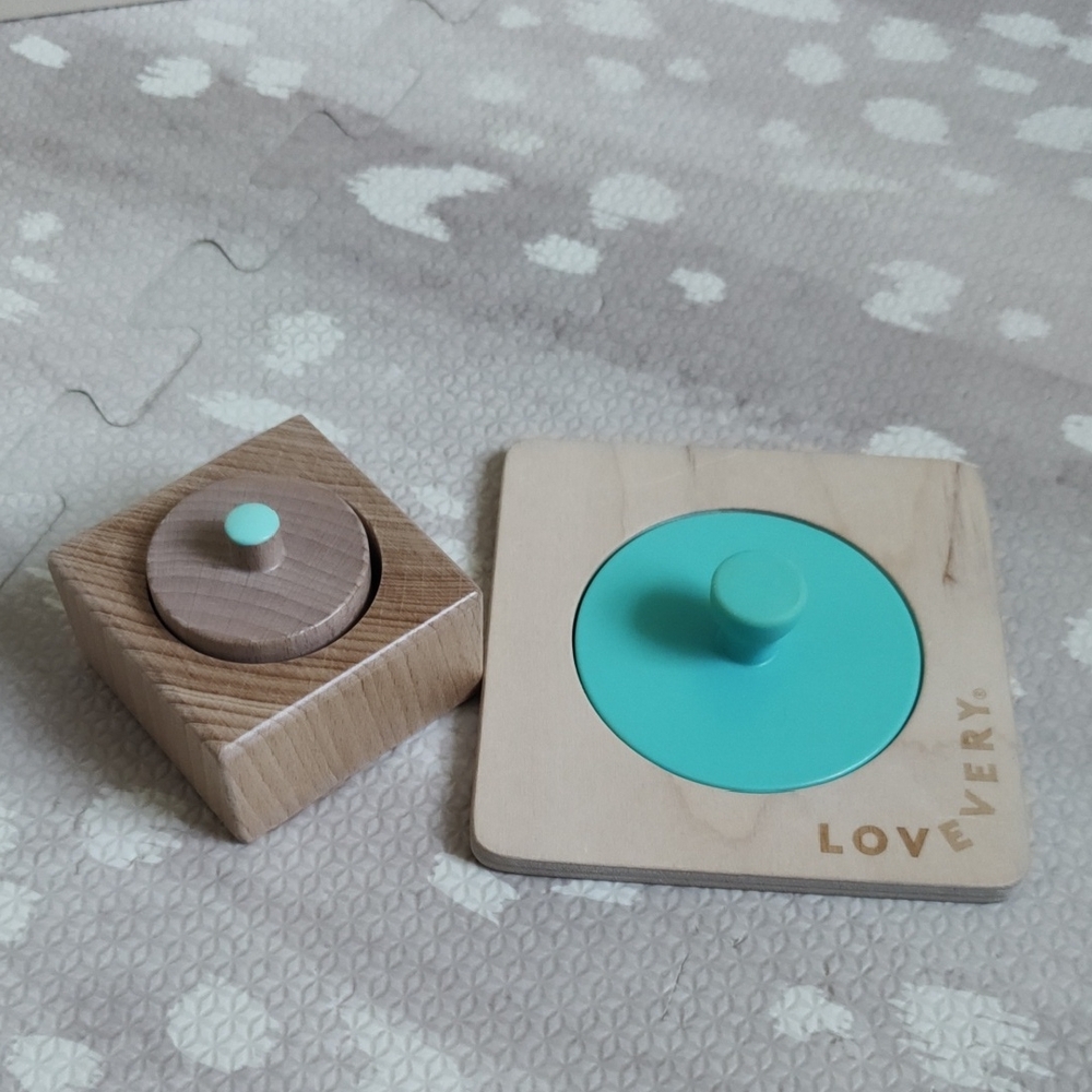 Wooden Puzzle Set - Natural and Teal